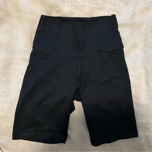 Aerie Hi-Rise Chill. Play. Move Bike Shorts - Picture 3 of 4